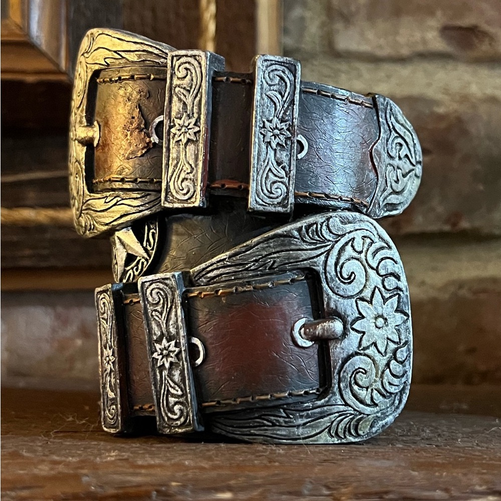 Vintage Cowboy Belt Pen and Pencil Holder